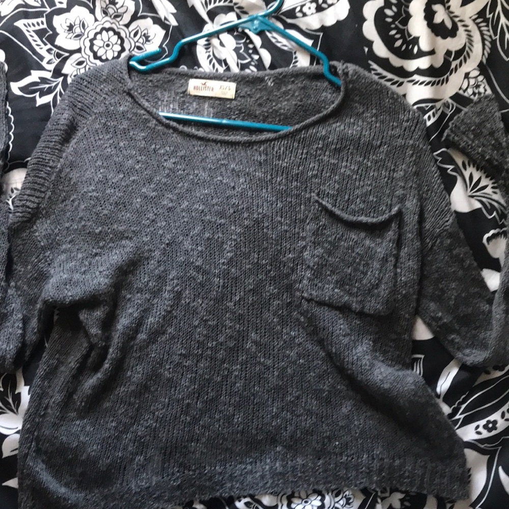 Hollister sweater